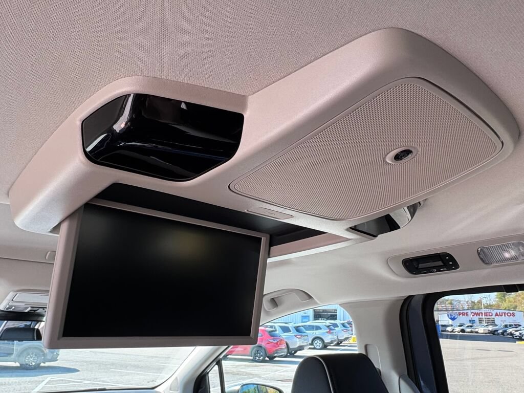 New 2027 Honda Odyssey Touring image 9