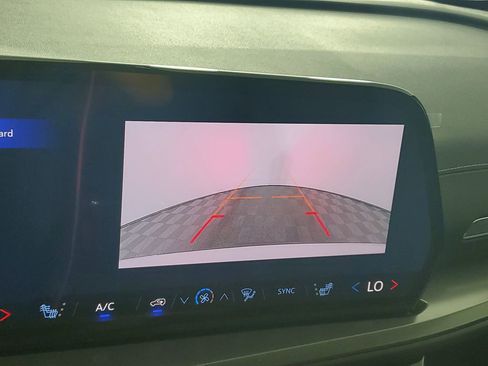 New 2026 Chevrolet Traverse LT w/ Sun and Wheel Package image 19