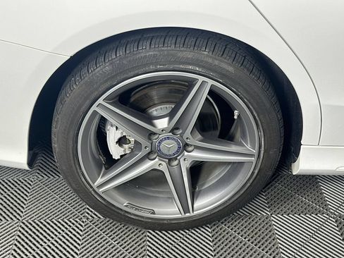 Used 2017 Mercedes-Benz C 300 4MATIC Sedan image 19