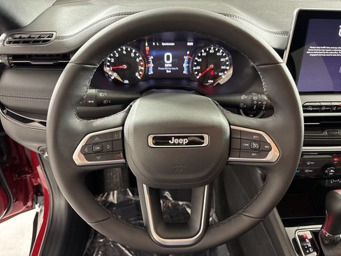 New 2026 Jeep Compass Latitude AWD/4WD image 23
