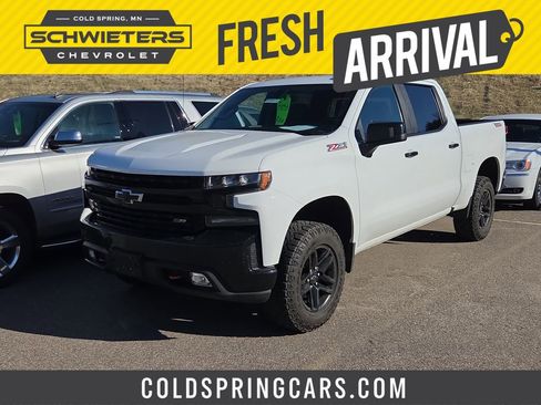 Used 2021 Chevrolet Silverado 1500 LT Trail Boss w/ Convenience Package II AWD/4WD image 1