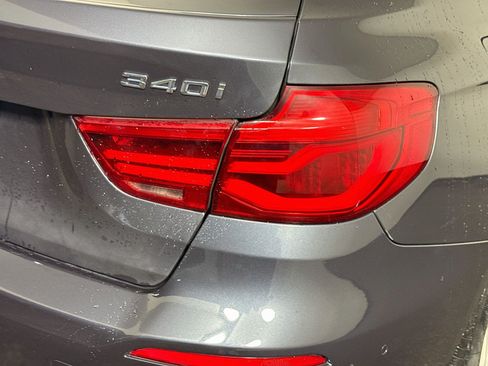 Used 2017 BMW 340i Gran Turismo xDrive AWD/4WD image 34