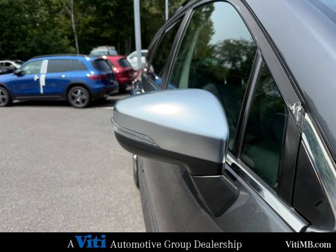 Used 2022 Subaru Ascent Touring AWD/4WD image 10