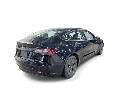 Certified 2023 Tesla Model 3 Standard Range RWD image 6