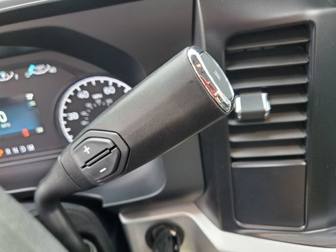 New 2025 Ford F550 4x4 Regular Cab Super Duty image 31