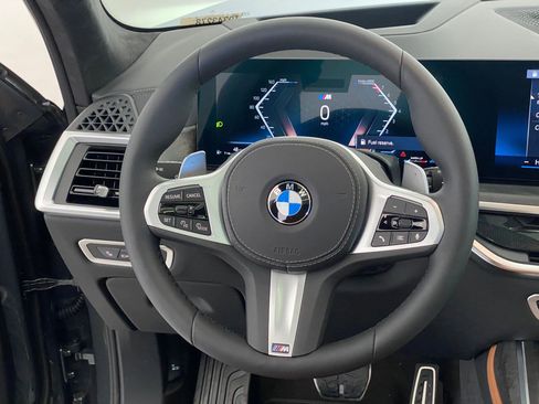 New 2026 BMW X7 xDrive40i w/ M Sport Package image 17