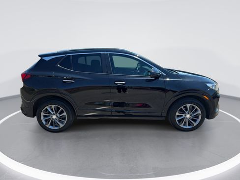 Used 2023 Buick Encore GX Select w/ Sport Touring Package FWD image 2