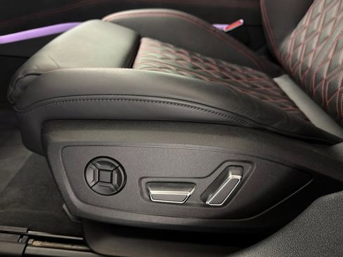 Used 2023 Audi S6 Premium Plus w/ Premium Plus Package image 14