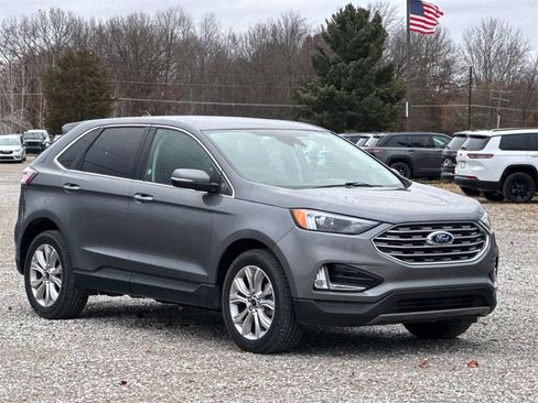 Used 2024 Ford Edge Titanium image 7