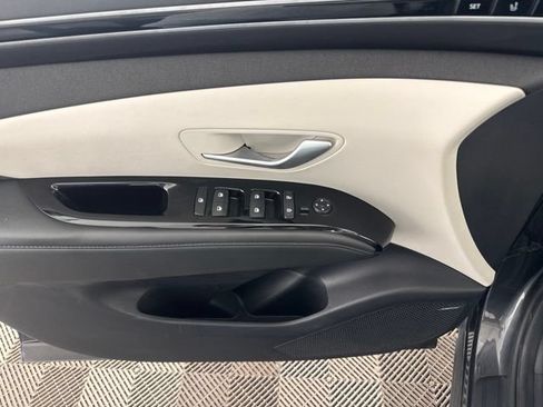 Used 2022 Hyundai Tucson Limited AWD/4WD image 23