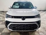 New 2025 Volkswagen Taos SE image 2