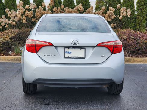 Used 2017 Toyota Corolla LE image 7