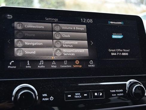 Used 2024 Nissan Armada SL w/ Captain's Chairs Package image 17