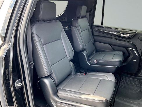 Used 2023 GMC Yukon XL Denali w/ LPO, Floor Liner Package AWD/4WD image 28