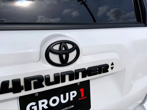 Used 2023 Toyota 4Runner SR5 image 29