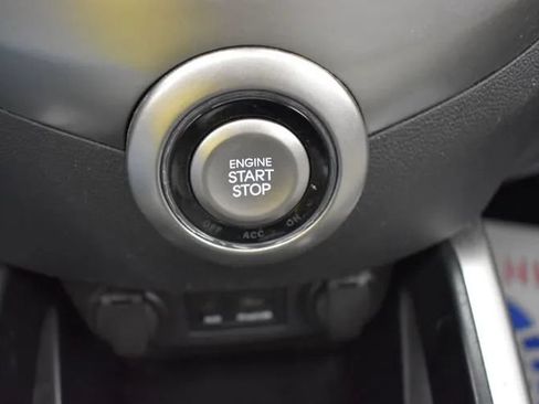 Used 2013 Hyundai Veloster w/ Style Pkg FWD image 31