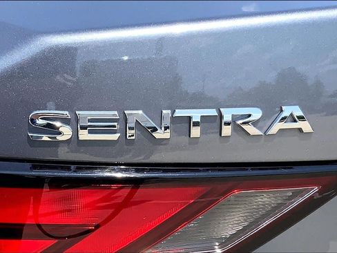 Used 2024 Nissan Sentra SV FWD image 32