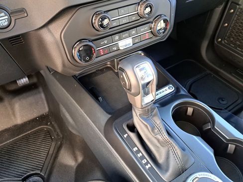 New 2025 Ford Bronco Big Bend image 11