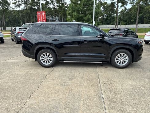 New 2026 Toyota Grand Highlander AWD image 8