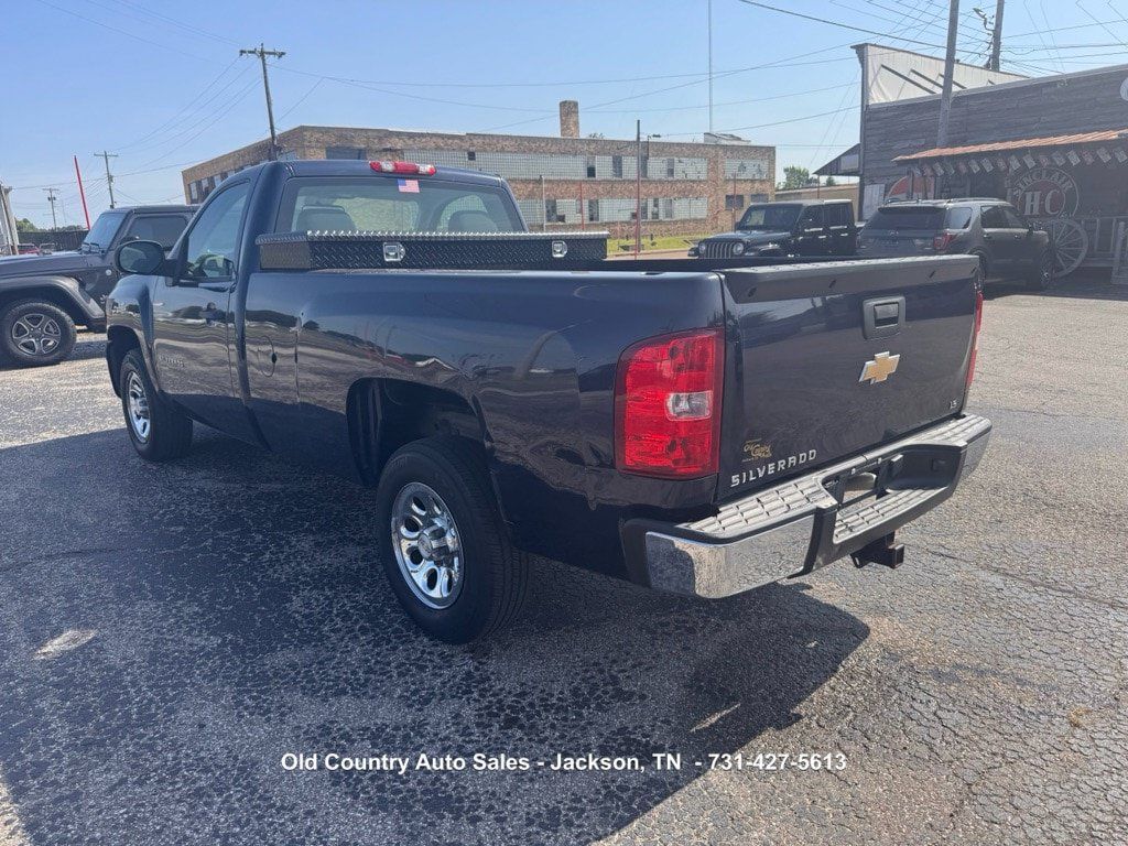 Used 2011 Chevrolet Silverado 1500 W/T w/ LS Package RWD image 7