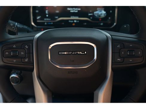 Used 2025 GMC Sierra 1500 Denali w/ Technology Package image 15
