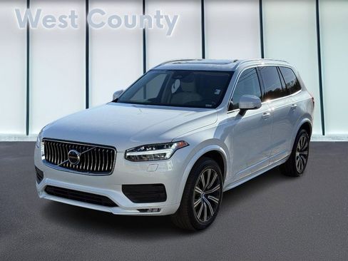 Certified 2023 Volvo XC90 B6 Core w/ Climate Package image 9