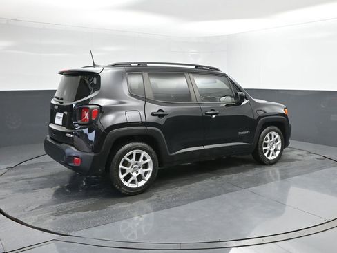 Used 2021 Jeep Renegade Latitude image 15