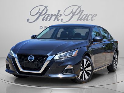Used 2021 Nissan Altima 2.5 SV