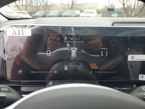 New 2026 Kia Carnival FWD image 16