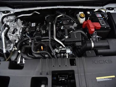 New 2026 Nissan Kicks S image 25