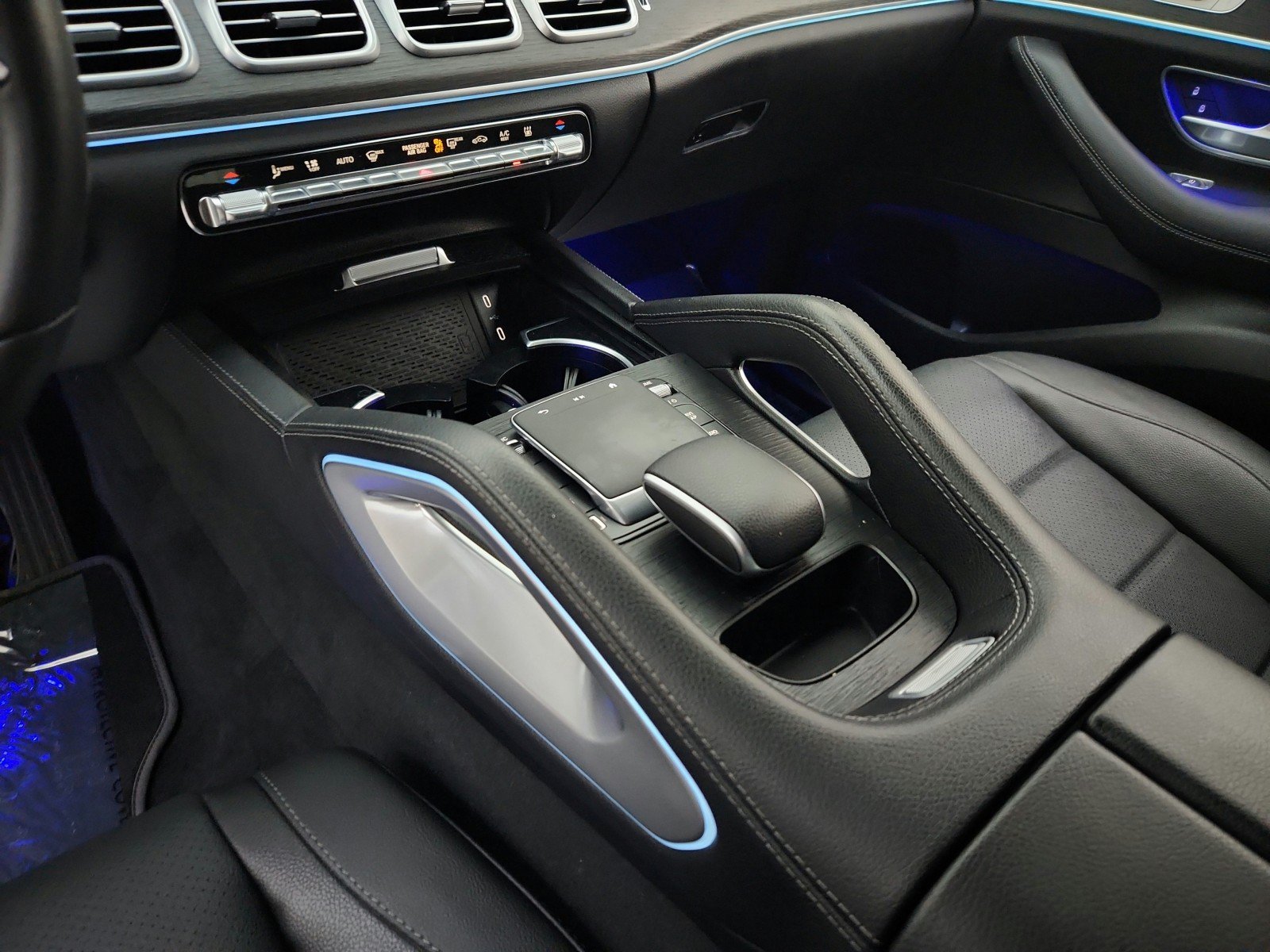 Certified 2025 Mercedes-Benz GLE 450e 4MATIC image 22