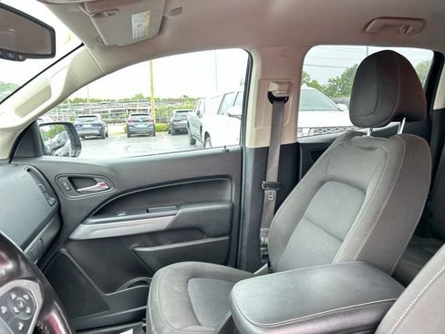 Used 2020 Chevrolet Colorado LT w/ Safety Package AWD/4WD image 23