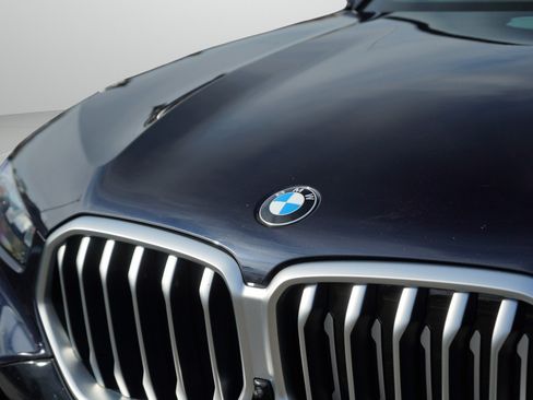 Used 2024 BMW X6 xDrive40i w/ Premium Package AWD/4WD image 39