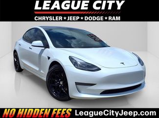 Used 2022 Tesla Model 3 Long Range AWD/4WD video 1