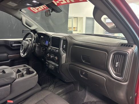 Used 2019 Chevrolet Silverado 1500 RST w/ All-Star Edition image 9