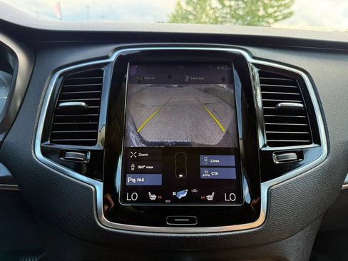 Used 2016 Volvo XC90 T6 Momentum w/ Momentum Plus Package AWD/4WD image 37