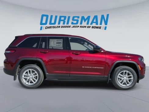 New 2025 Jeep Grand Cherokee Laredo X w/ Luxury Tech Group I image 3