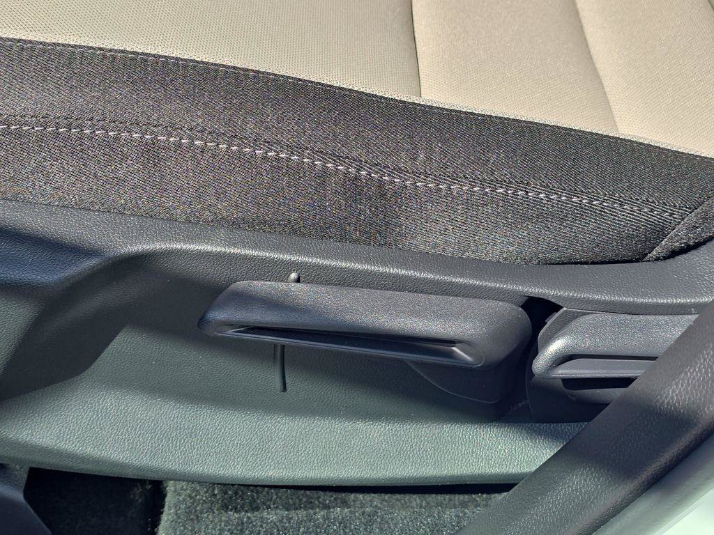New 2026 Honda CR-V LX image 6