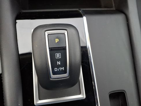 Used 2024 Mitsubishi Outlander SE image 25