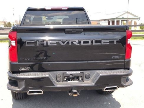 Used 2021 Chevrolet Silverado 1500 RST w/ Bed Protection Package AWD/4WD image 6