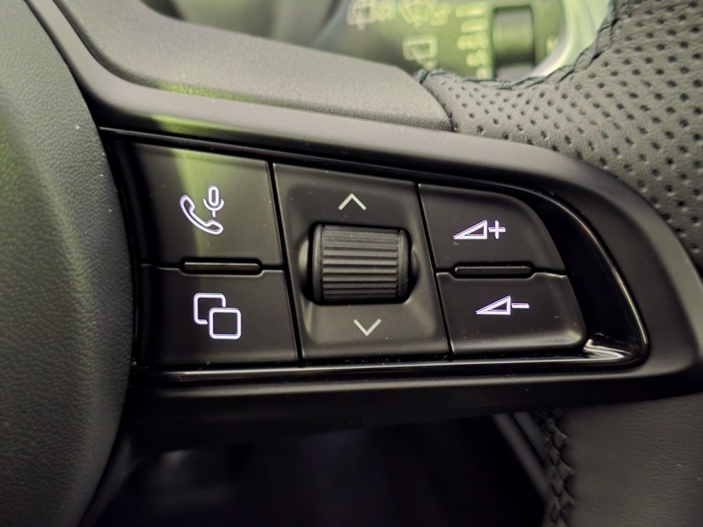 New 2025 Alfa Romeo Stelvio Sprint AWD/4WD image 19