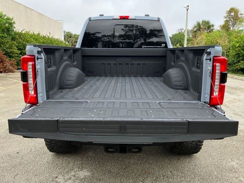 Used 2025 Ford F250 Lariat w/ Lariat Ultimate Package image 31