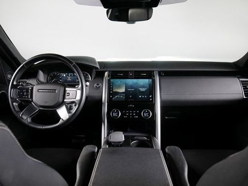 Certified 2023 Land Rover Discovery S R-Dynamic AWD/4WD image 4