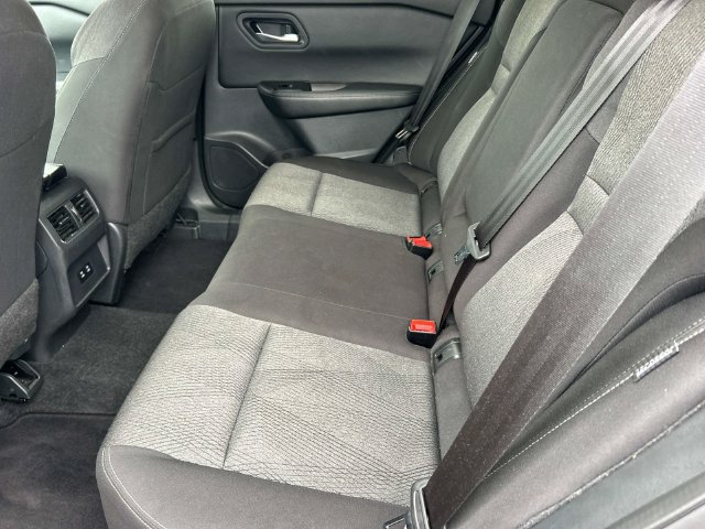 Certified 2025 Nissan Rogue SV AWD/4WD image 20