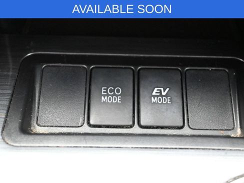 Used 2014 Toyota Camry LE FWD image 23
