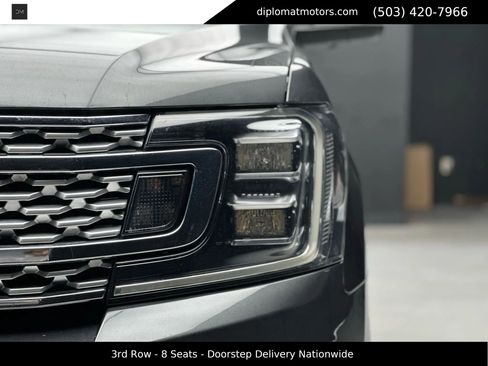 Used 2018 Ford Expedition Max Platinum image 13