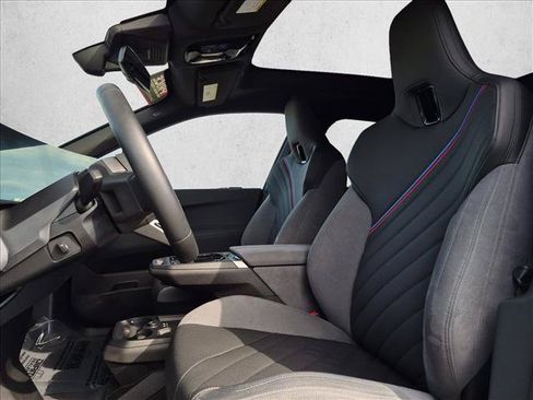 Used 2026 BMW iX xDrive45 w/ M Sport Package AWD/4WD image 16