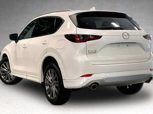 Used 2024 MAZDA CX-5 Signature AWD/4WD image 4