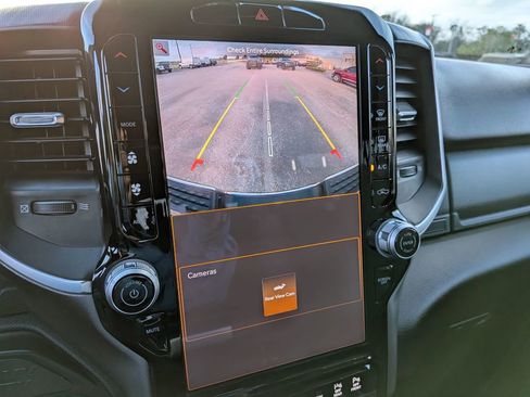 Used 2026 RAM 2500 Big Horn AWD/4WD image 23