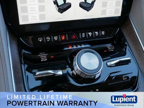 Used 2024 Jeep Grand Wagoneer L 4WD image 24